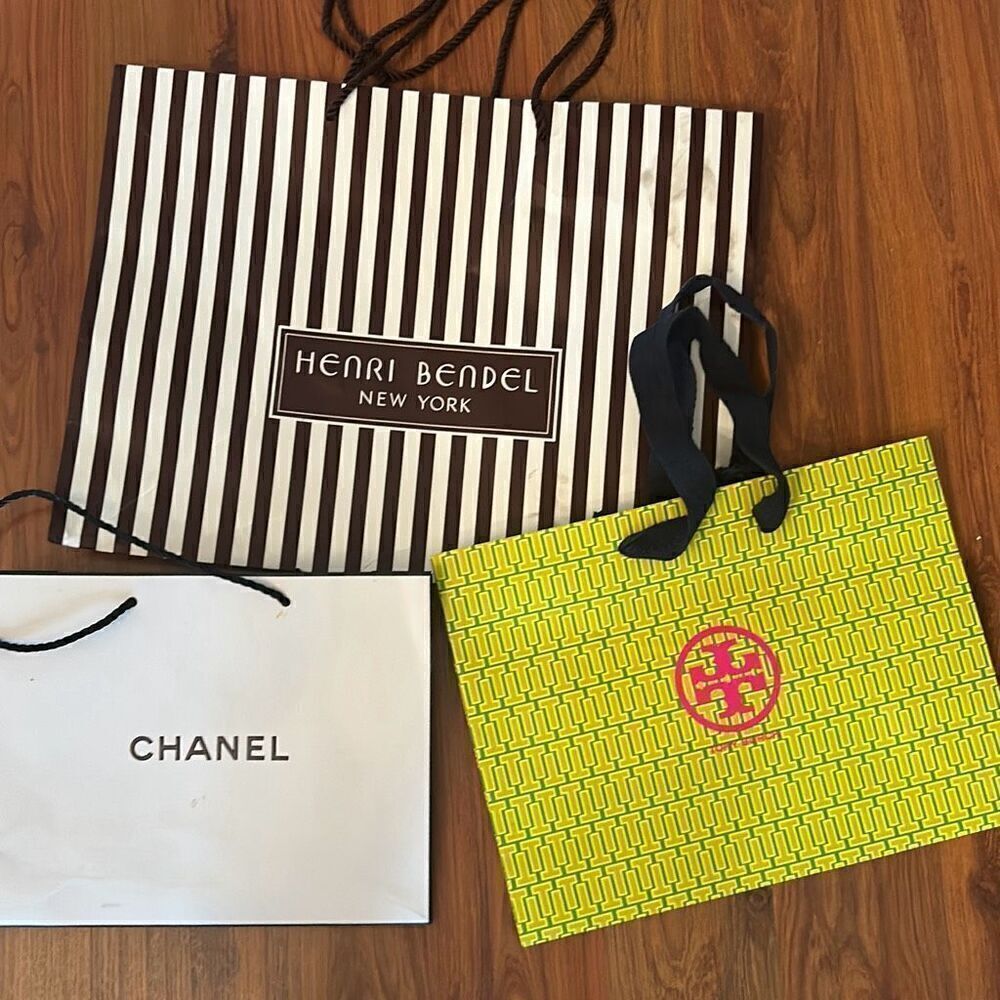 3 luxury shopping bags Henri Bendel